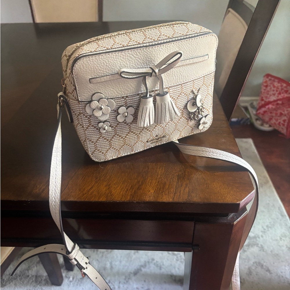 Kate Spade Hayes Bee Embellished Camera Bag